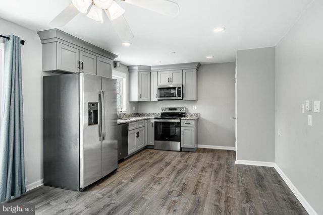 13 COURTNEY LN, Thorndale, PA 19372