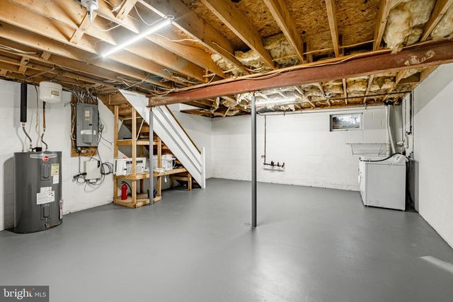 13 COURTNEY LN, Thorndale, PA 19372