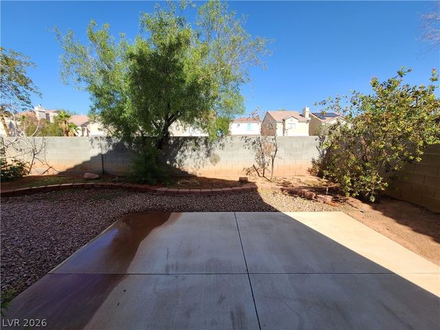 5560 Walcott Drive, Las Vegas, NV 89118