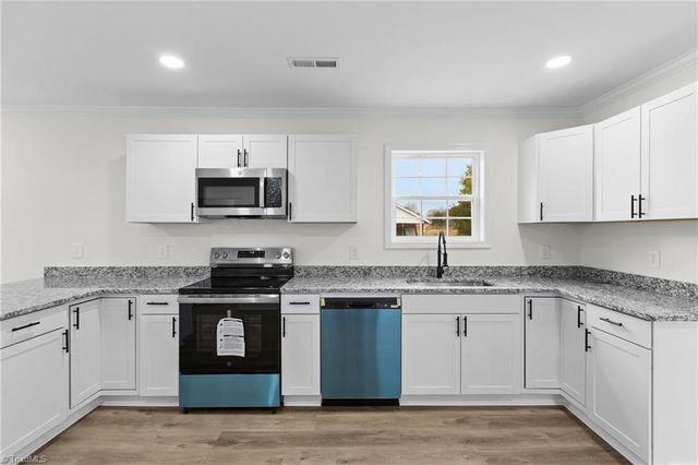 5420 US Highway 21, Jonesville, NC 28642