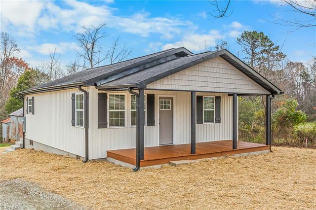 5420 US Highway 21, Jonesville, NC 28642