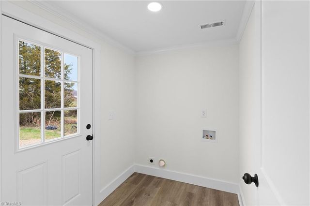 5420 US Highway 21, Jonesville, NC 28642