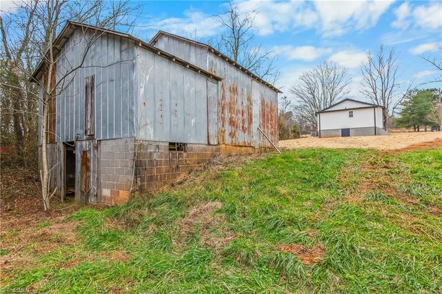 5420 US Highway 21, Jonesville, NC 28642