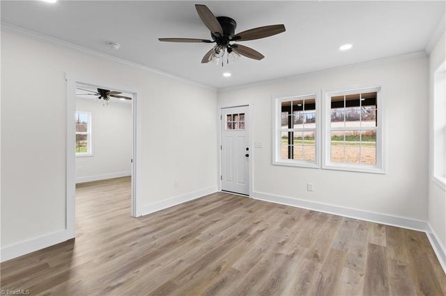 5420 US Highway 21, Jonesville, NC 28642