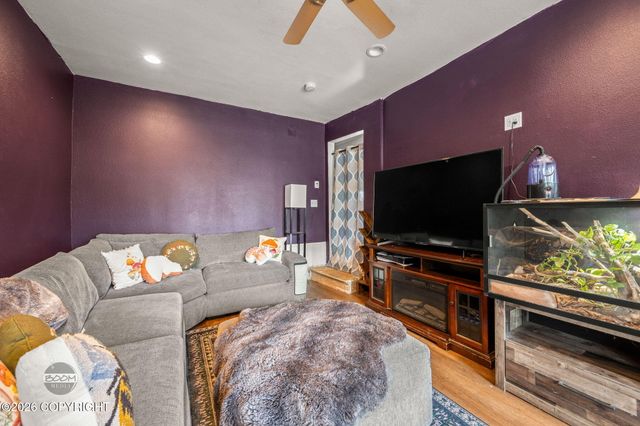 1511 Nelchina Street, Anchorage, AK 99501