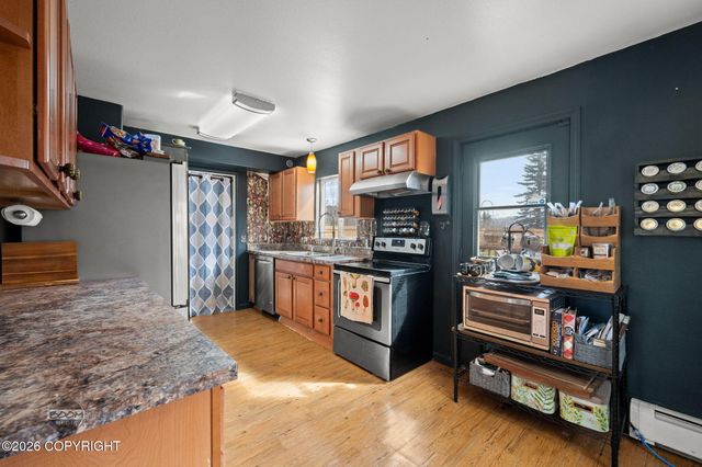 1511 Nelchina Street, Anchorage, AK 99501