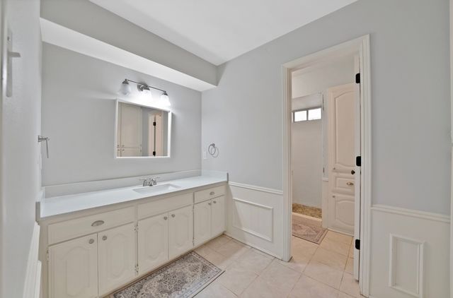 1122 Chimneyrock Trail, Garland, TX 75043
