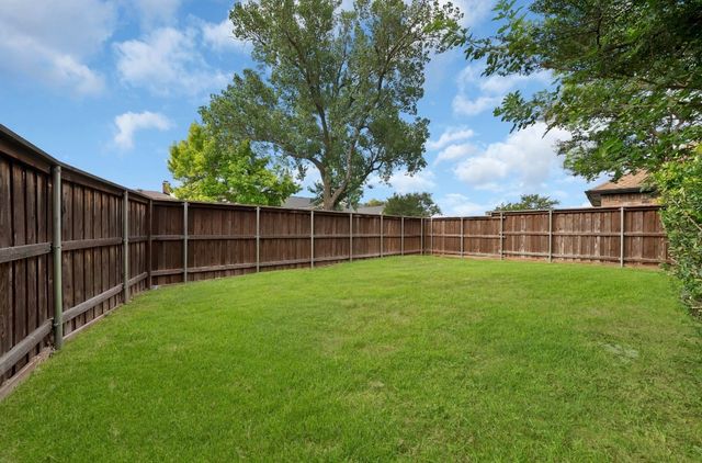 1122 Chimneyrock Trail, Garland, TX 75043