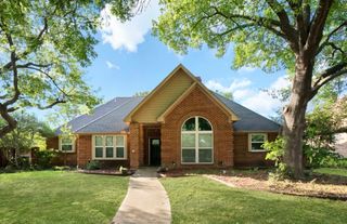 1122 Chimneyrock Trail, Garland, TX 75043