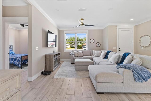 3160 OAK PARK DRIVE, Lakeland, FL 33803