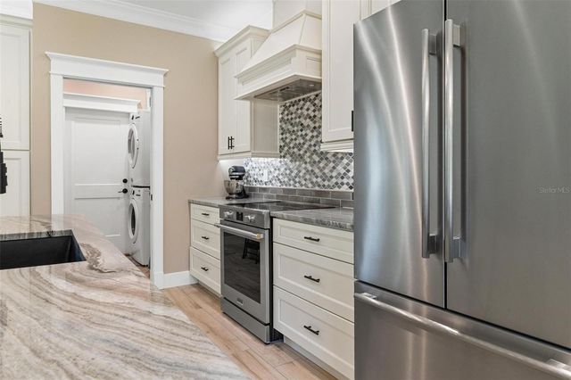 3160 OAK PARK DRIVE, Lakeland, FL 33803