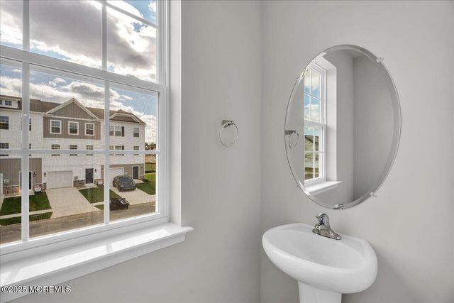 220 Sandy Ridge Road, Sicklerville, NJ 08081