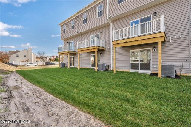 220 Sandy Ridge Road, Sicklerville, NJ 08081