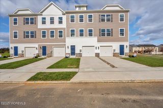 220 Sandy Ridge Road, Sicklerville, NJ 08081