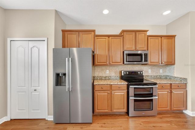 3674 CALADESI ROAD, Clermont, FL 34711