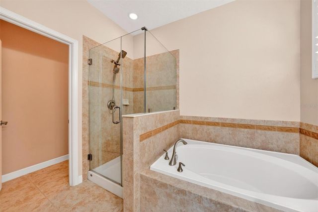 3674 CALADESI ROAD, Clermont, FL 34711