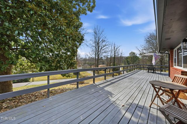 180 Green Hill Road, Bristol, VA 24201