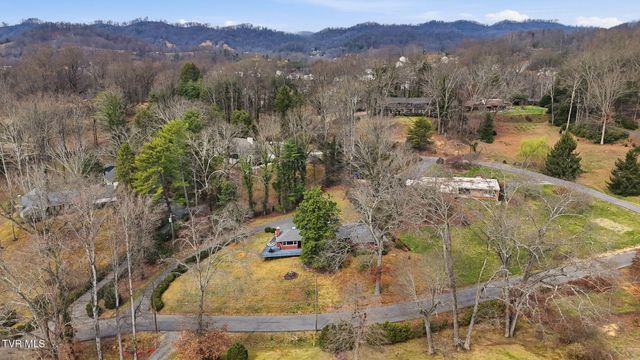 180 Green Hill Road, Bristol, VA 24201
