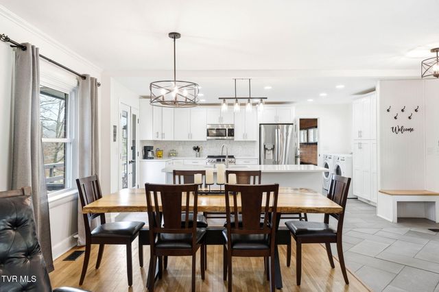 180 Green Hill Road, Bristol, VA 24201