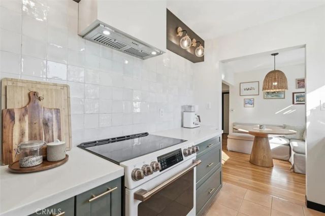 2324 Roycroft Avenue, Long Beach, CA 90815