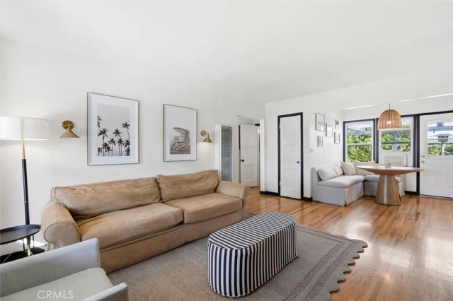 2324 Roycroft Avenue, Long Beach, CA 90815