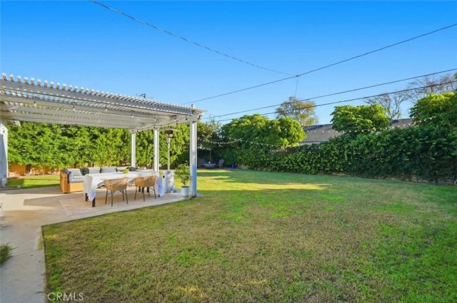 2324 Roycroft Avenue, Long Beach, CA 90815