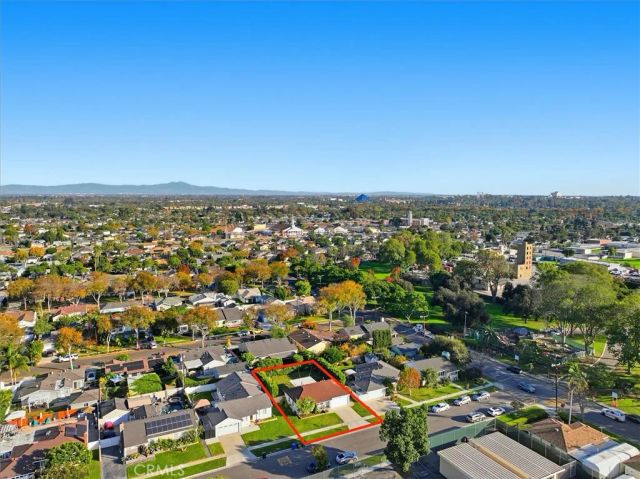 2324 Roycroft Avenue, Long Beach, CA 90815