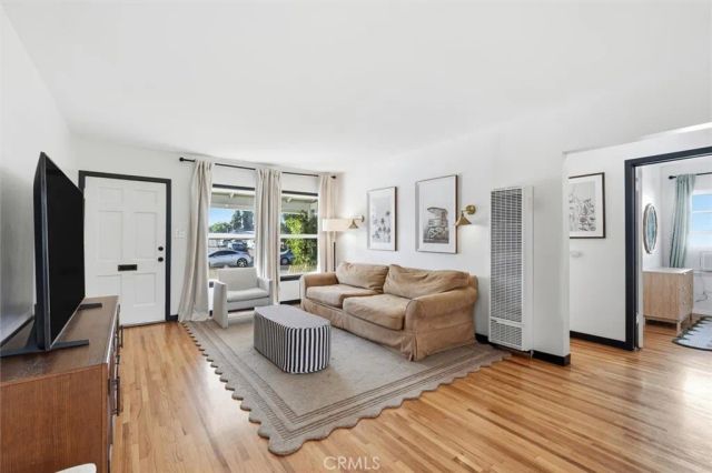 2324 Roycroft Avenue, Long Beach, CA 90815