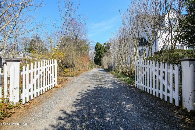 917 Broad Street, Shrewsbury Boro, NJ 07702