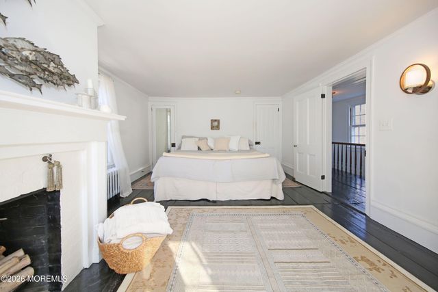 917 Broad Street, Shrewsbury Boro, NJ 07702