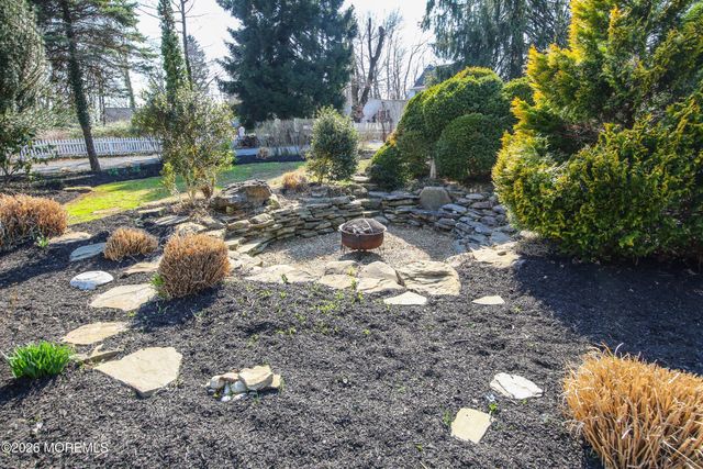 917 Broad Street, Shrewsbury Boro, NJ 07702