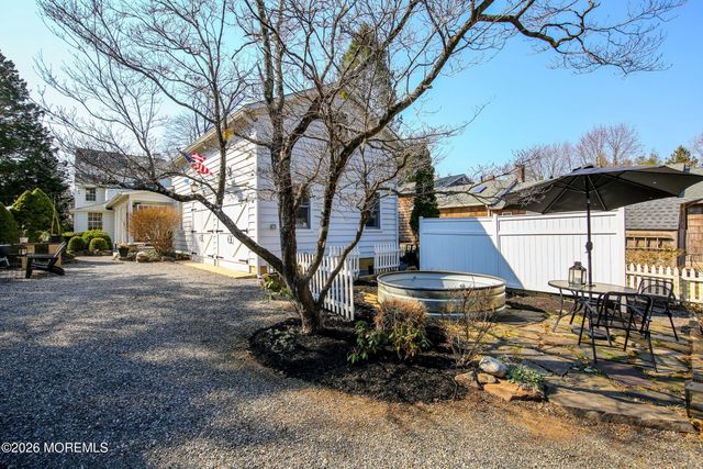 917 Broad Street, Shrewsbury Boro, NJ 07702