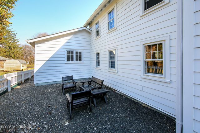 917 Broad Street, Shrewsbury Boro, NJ 07702