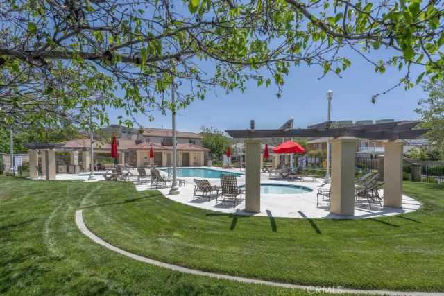 28315 Maitland, Saugus, CA 91350