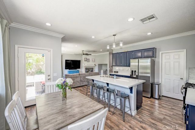 28315 Maitland, Saugus, CA 91350