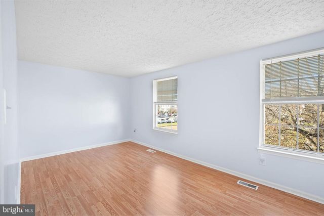 6917 VILLA DEL REY CT, Springfield, VA 22150