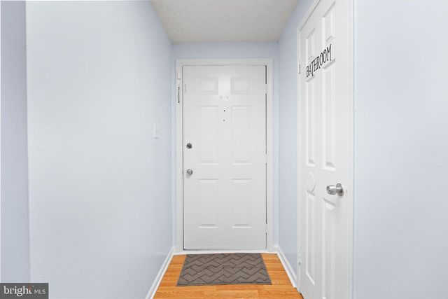 6917 VILLA DEL REY CT, Springfield, VA 22150