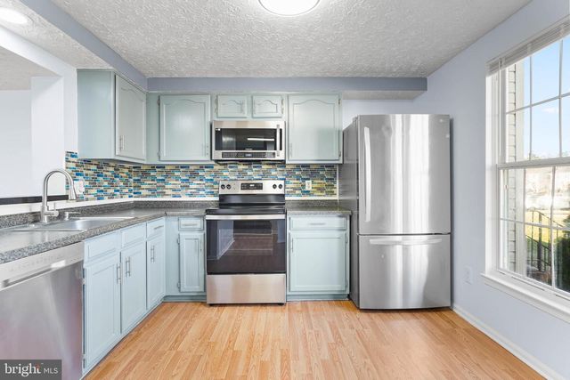 6917 VILLA DEL REY CT, Springfield, VA 22150