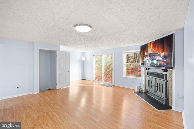 6917 VILLA DEL REY CT, Springfield, VA 22150