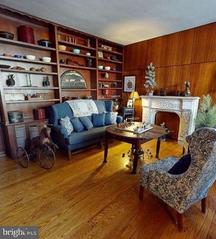 19 VALLEY RD, Lewistown, PA 17044