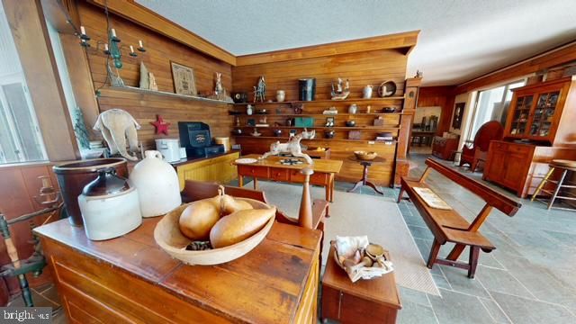 19 VALLEY RD, Lewistown, PA 17044