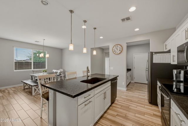 31324 N 26TH Glen N, Phoenix, AZ 85085