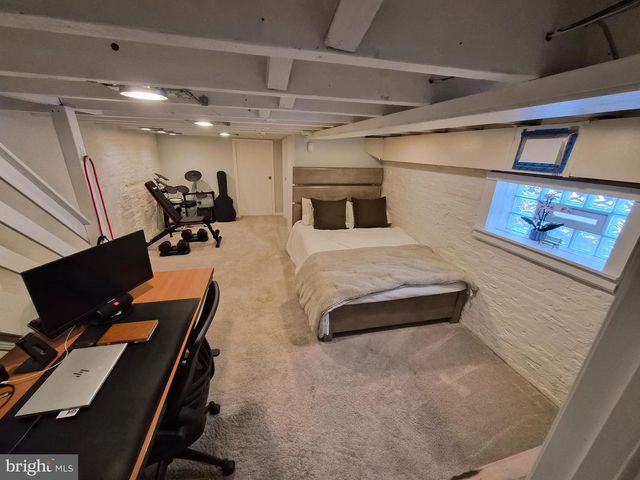 1601 BELT ST, Baltimore, MD 21230