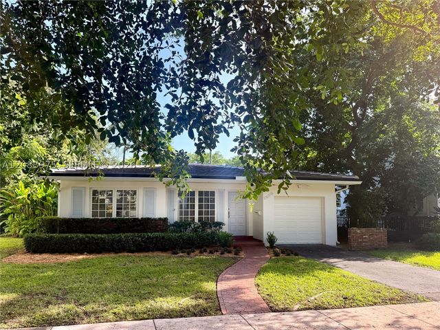 1530 Catalonia Ave, Coral Gables, FL 33134