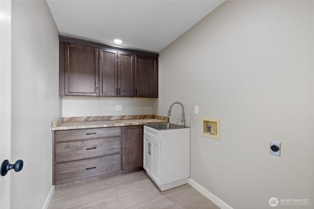 1268 Pilchuck Dr FI, Fox Island, WA 98333