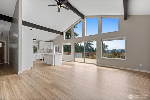 1268 Pilchuck Dr FI, Fox Island, WA 98333