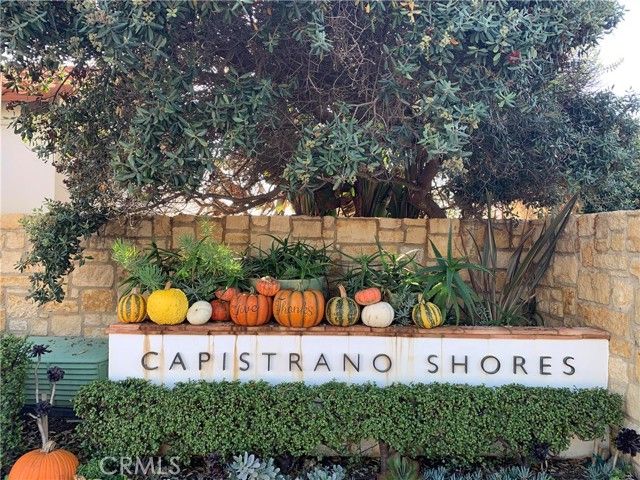 1880 N El Camino Real 8, San Clemente, CA 92672