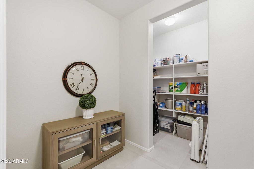 Image 24 of property listing at 7674 W CACTUS WREN Way, Florence, AZ 85132