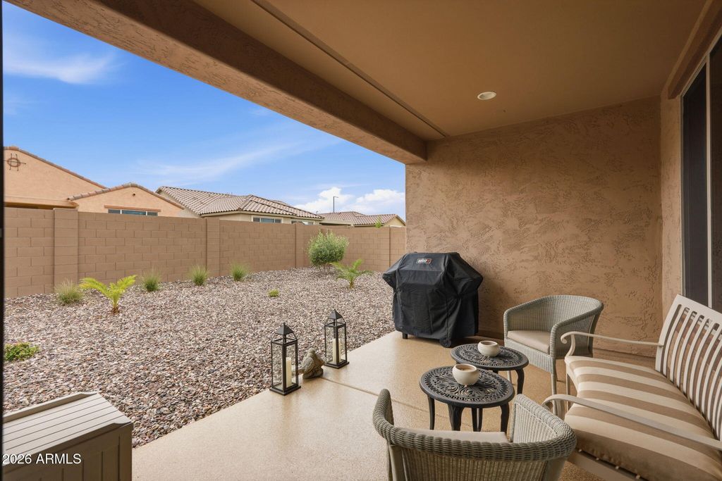 Image 28 of property listing at 7674 W CACTUS WREN Way, Florence, AZ 85132