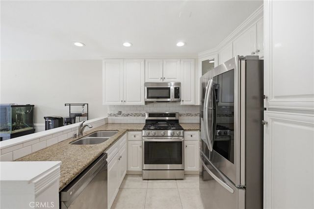 13091 Hubbard Street 5, Sylmar, CA 91342